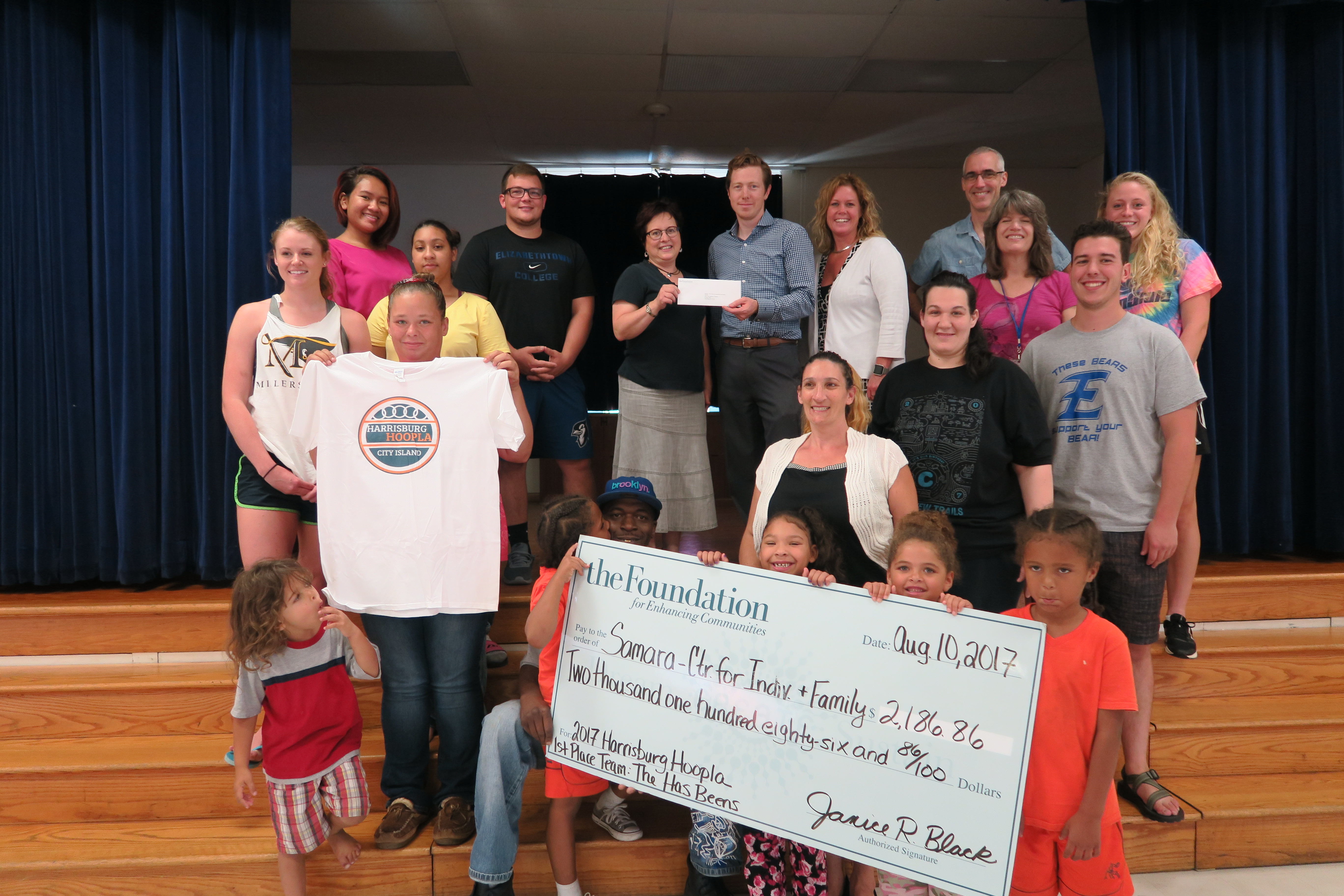 Harrisburg Hoopla Team Presents Check to Samara